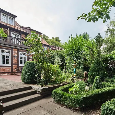 St. Georg Garni 첼레