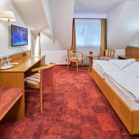 St. Georg Garni Hotel