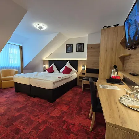 St. Georg Garni 3* سيل